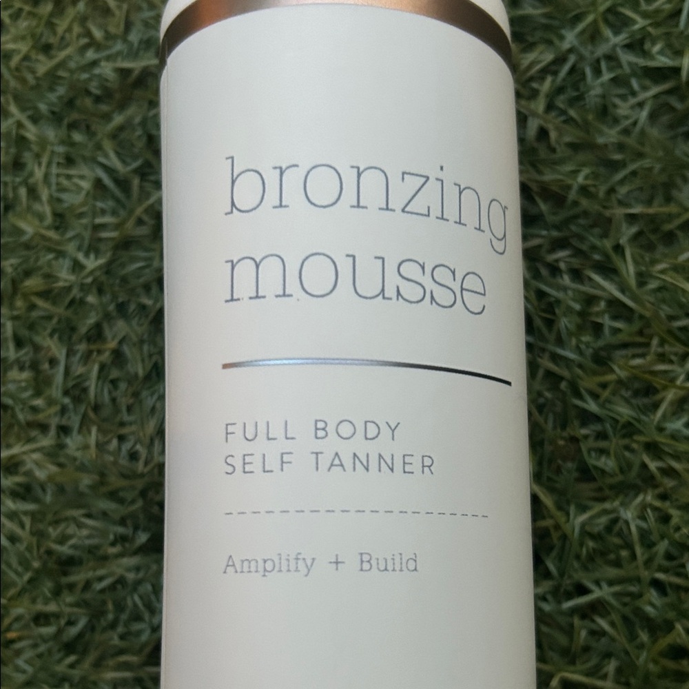 SJolie Bronzing Mousse Full Body Self Tanner - Picture 2 of 3